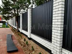 забор из штакетника