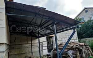 навес для машины из поликарбоната