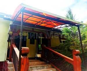 навесы из поликарбоната частного дома