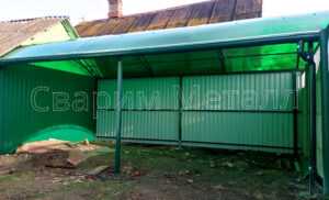 навесы из поликарбоната во дворе