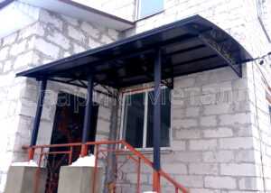 навес из поликарбоната