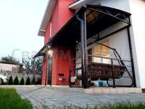 навес над крыльцом из поликарбоната