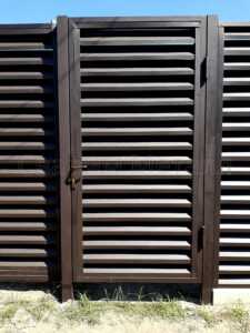 металлические ворота с калиткой