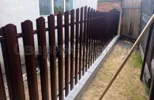 забор из штакетника