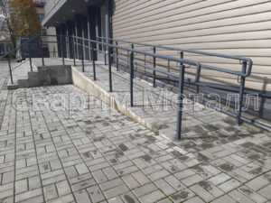 перила для лестницы в дом