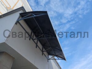 Навес из поликарбоната 1