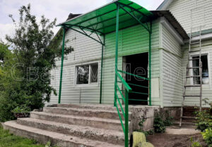 Навес с перилами Залиния