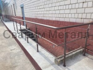 Перила крашеные по гост