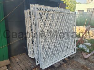 Решетки металлические