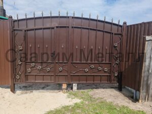 Ворота кованые с калиткой