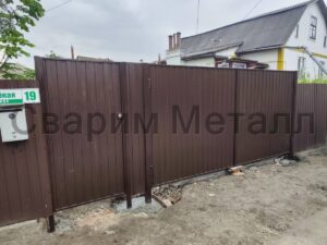 Ворота с калиткой под ключ