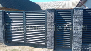 Ворота с калиткой жалюзи костюковка