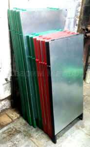 изготовление рекламных стендов