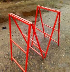 Красные каркасы