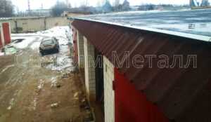 козырек над дверью из поликарбоната