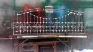 перила для лестницы из металла