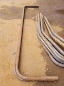 Гибка круглой трубы скобой