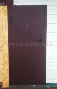 Дверь на дачу