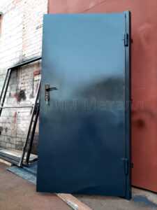 Установка металлической противопожарной двери