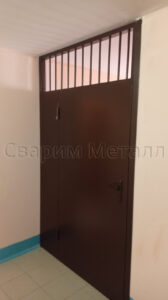 Дверь в мусоропровод молотковая 104