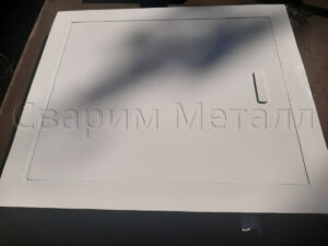 Люк еремино закрытый