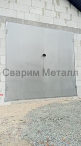 Ворота гаражные из металла 2
