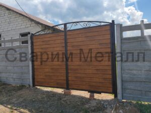 Ворота распашные металлосайдинг